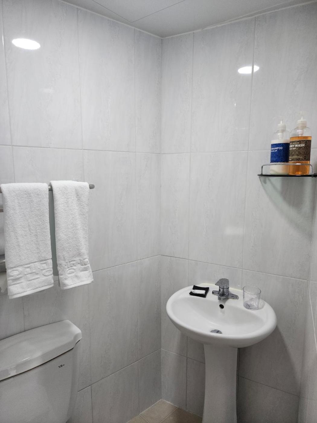 Rezion Hotel Szogüpho Kültér fotó