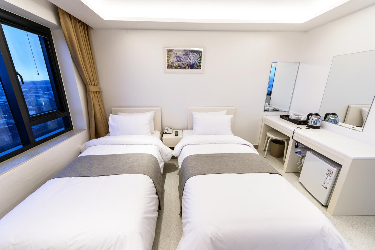 Rezion Hotel Szogüpho Kültér fotó