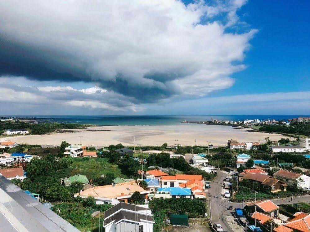 Rezion Hotel Szogüpho Kültér fotó