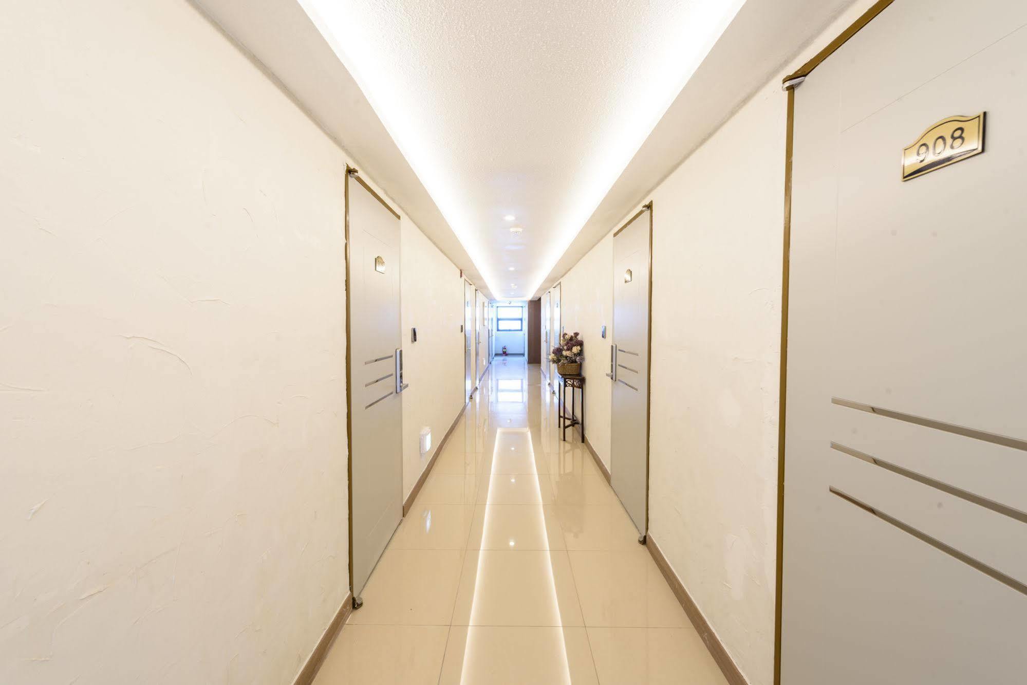 Rezion Hotel Szogüpho Kültér fotó